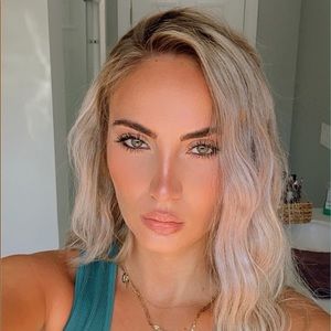 Meet your Posher, Savannah